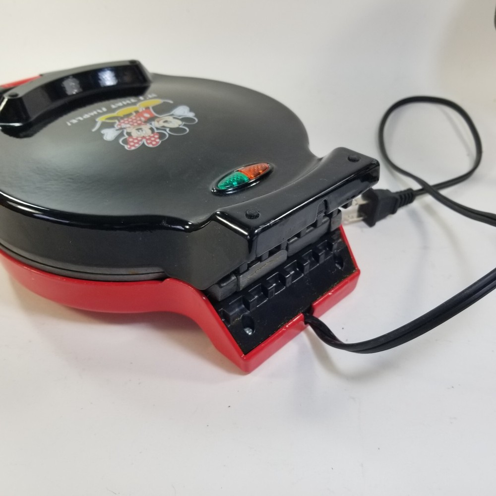 Disney Mickey Mouse Cake Pop Maker Waffle Iron