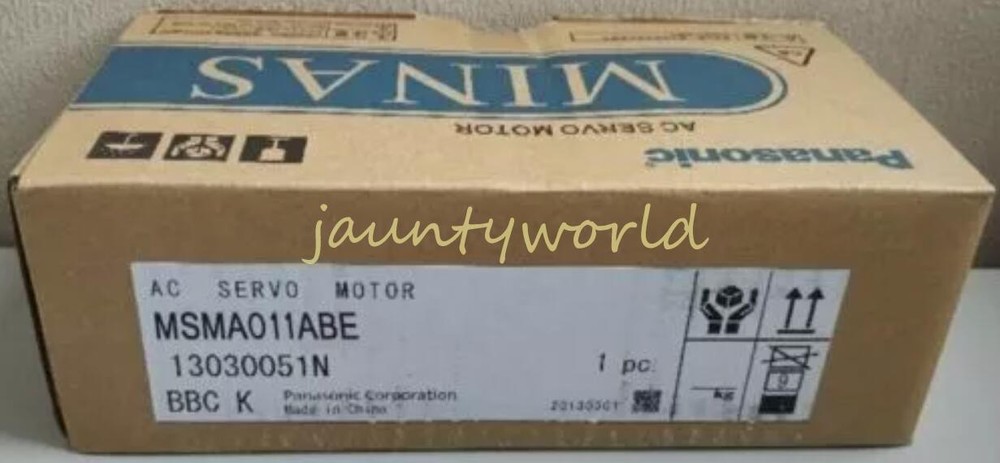 One New Panasonic AC Servo Motor MSMA011ABE