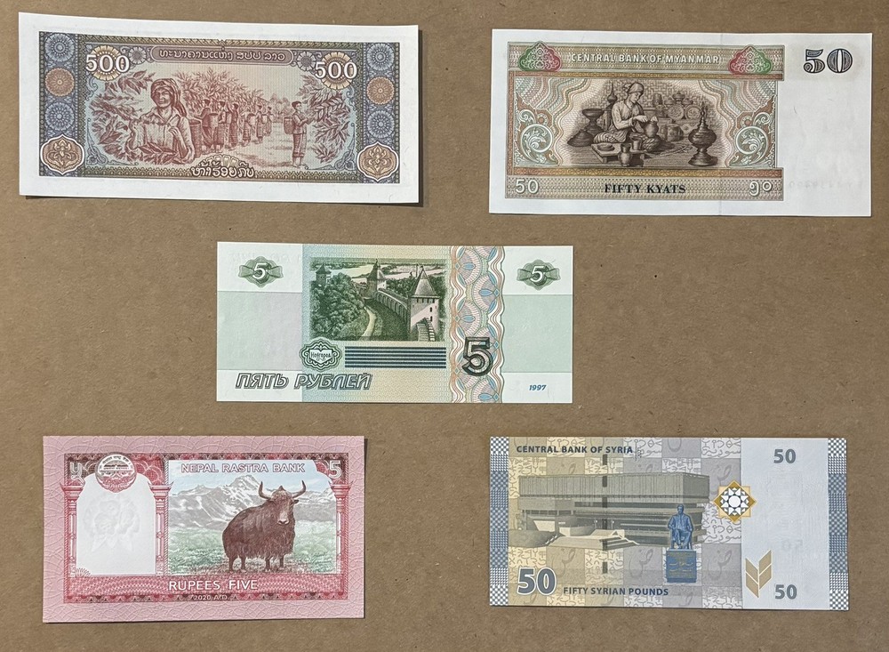 14 Uncirculated Banknotes From 14 Different Countries
