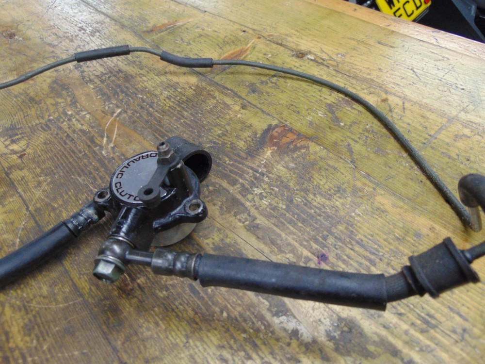 HONDA CBX750F CLUTCH SLAVE CYLINDER
