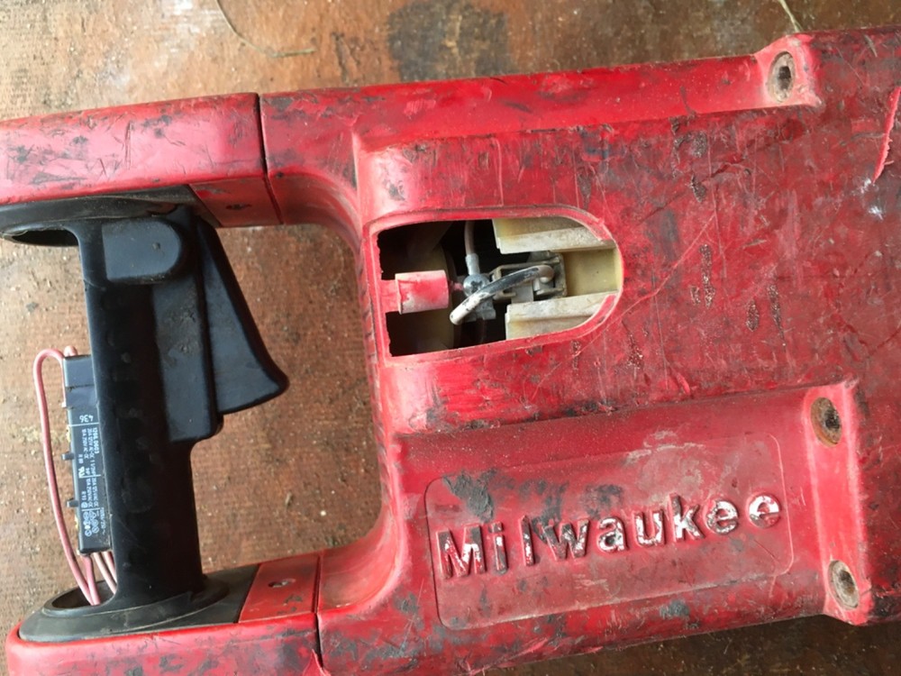 UNTESTED Milwaukee Demolition Hammer
