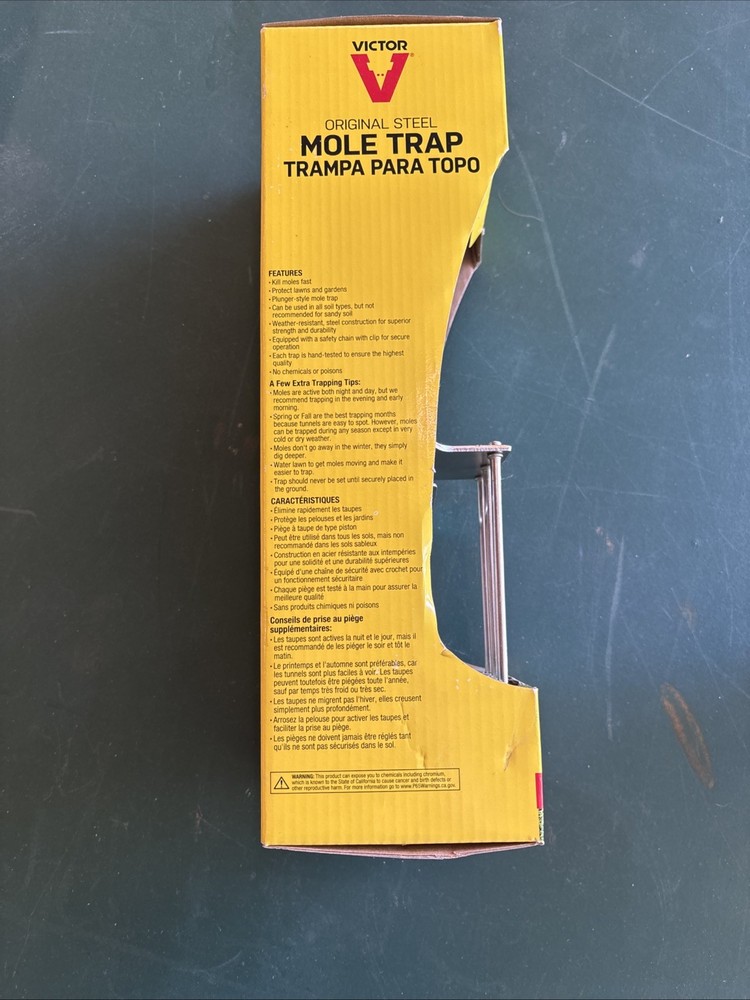 New VICTOR Original Mole Trap Spring Spike Plunger Style Model 0645