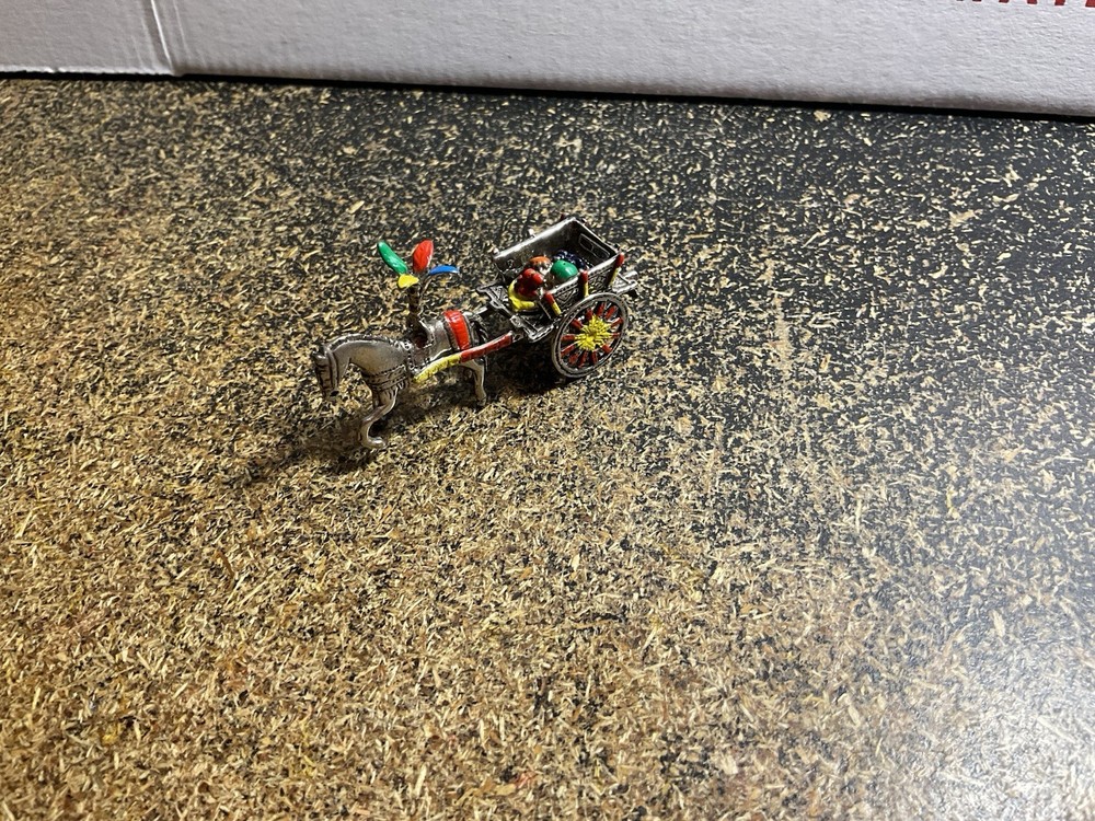 800 Silver Horse Cart