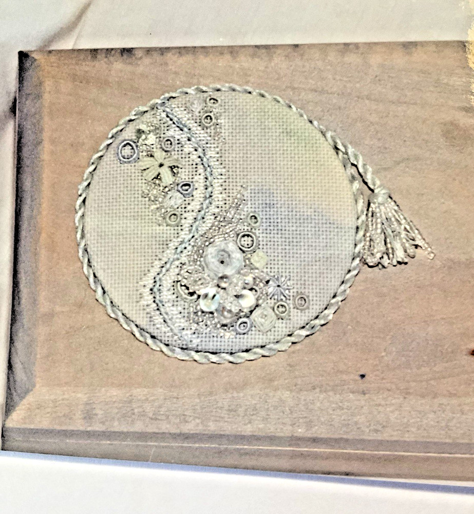 Mary Ellen Searcy Box Top ANG Needlepoint Class Unbound Includes Class Notes