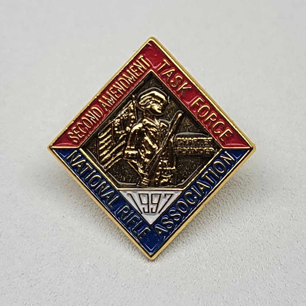 ⭐️ NRA 1997 Second Amendment Task Force Charter Founder Hat Lapel Gun Pin