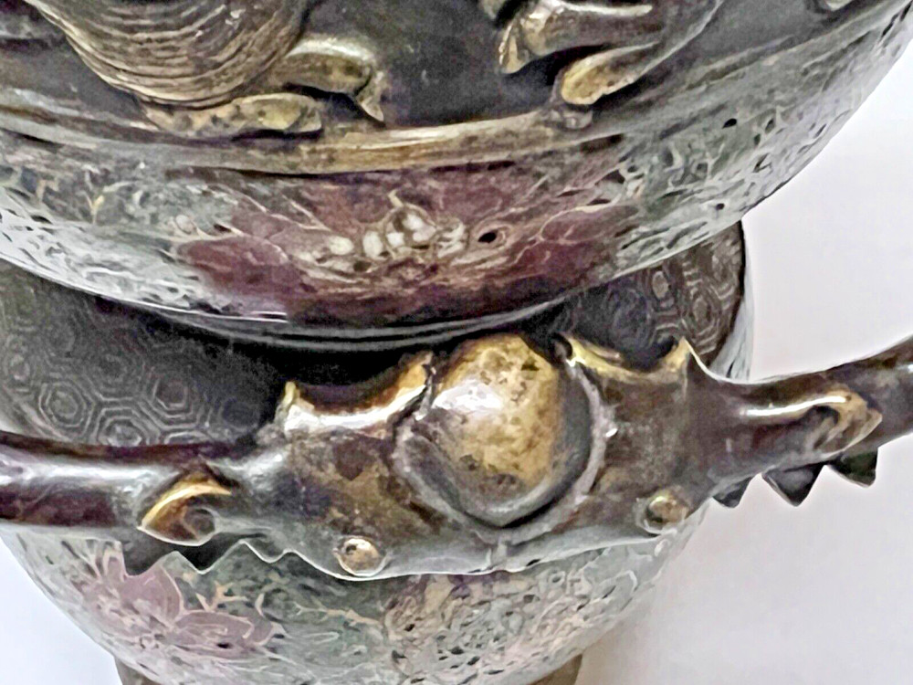 CHINESE BRONZE CHAMPLEVE VASE WITH HANDLE NO BOTTOM