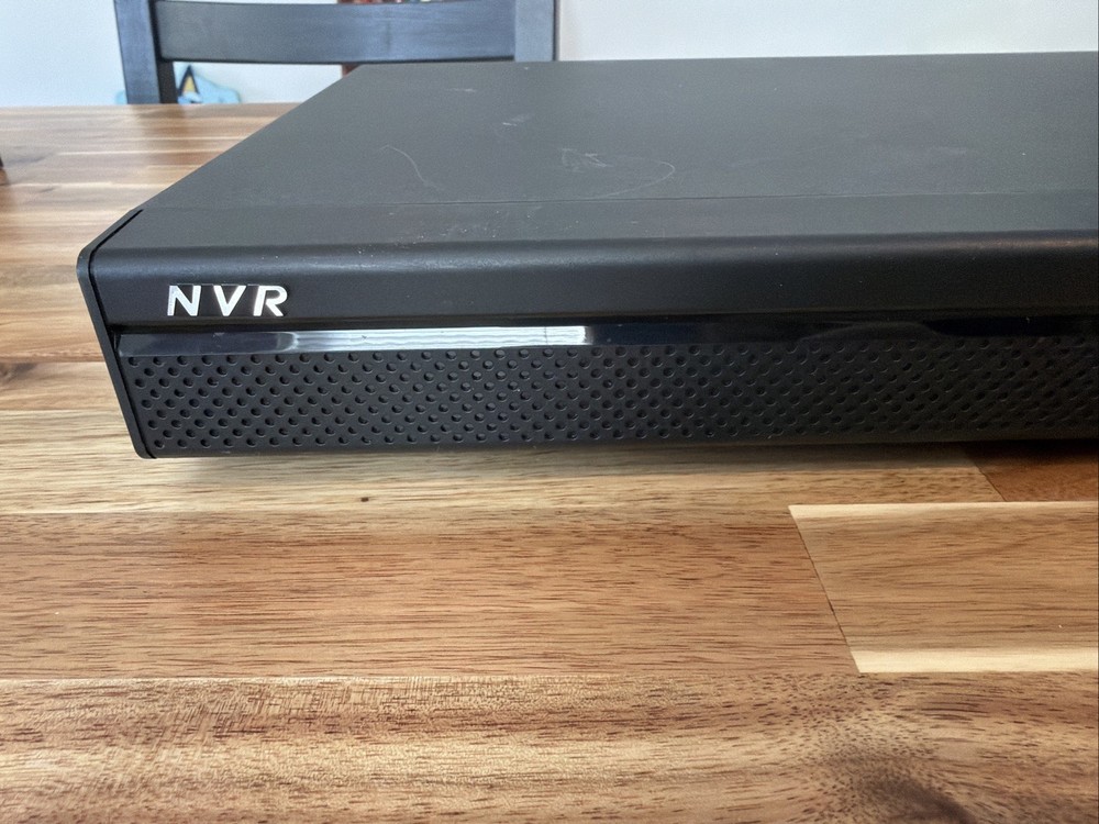 NVR Network Video Recorder NVR4204P4KS2 Untested