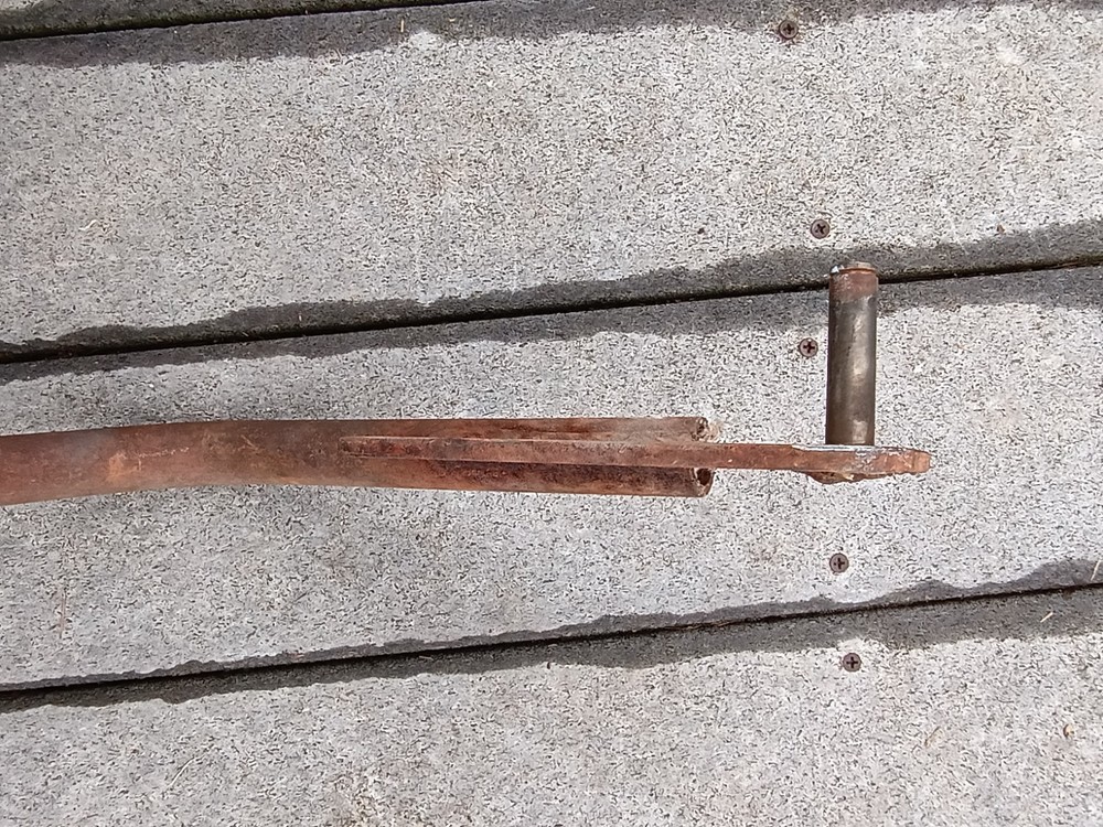 case 60xt, 70xt seat lap bar