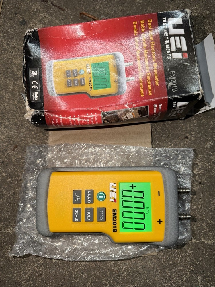 UEi Test Instruments EM201B Dual Input Differential Manometer