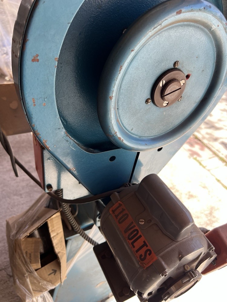 Interlake Model A Sticher With Extra Wire