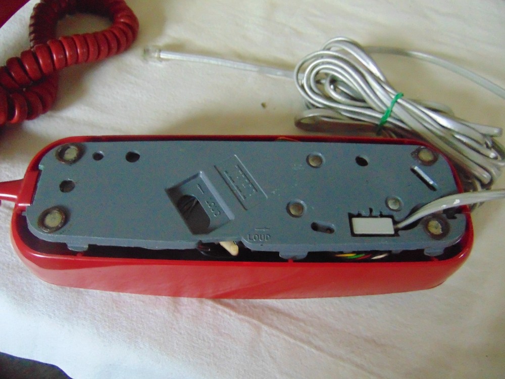 ITT Slimline red Push Button Phone very good condition complete