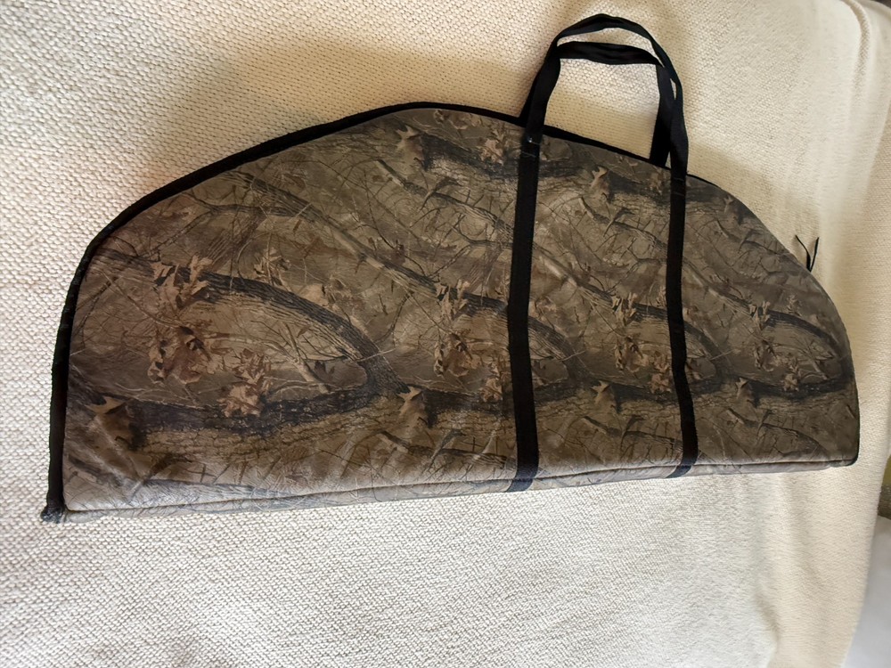 Realtree Hardwoods Soft/Hard Bow Case