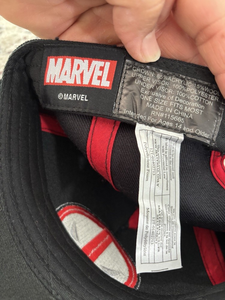 Marvel Deadpool Black Snapback Hat One Size RN#115665 Main Character Deadpool