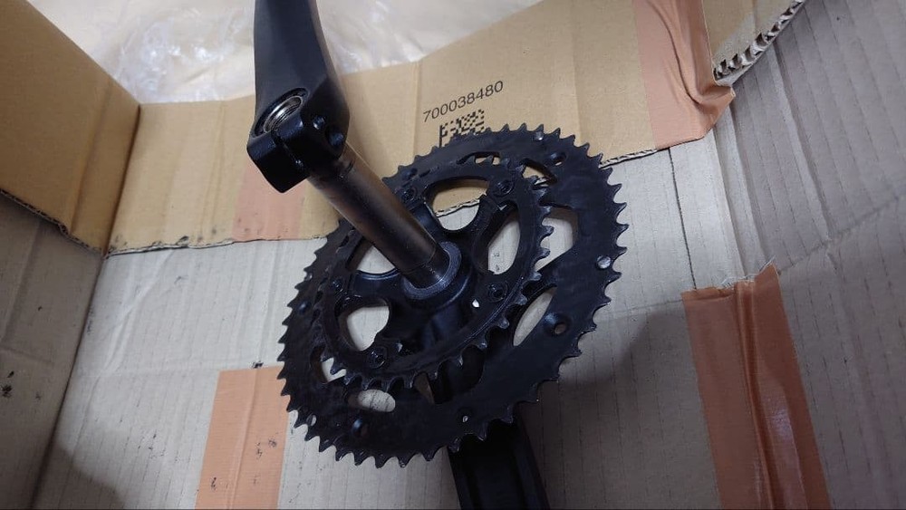 Microshift cset + flat pedals, with chain