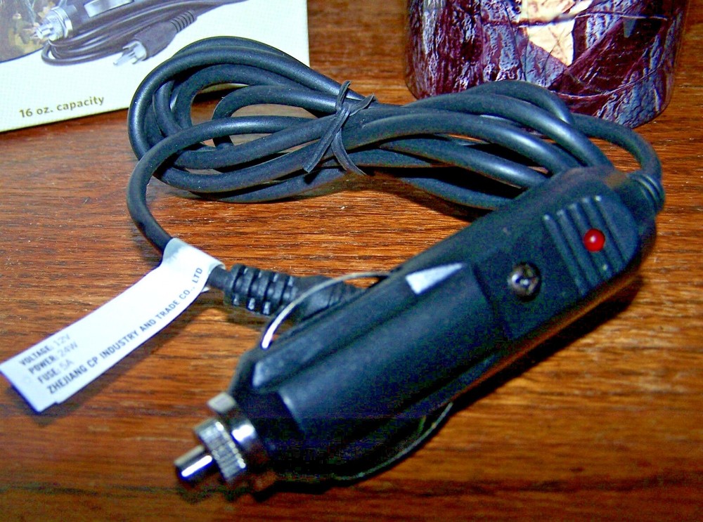 HEATED AUTO MUG w/12 volt car adapter - Stainless Steel - Leaf Pattern - NIB!