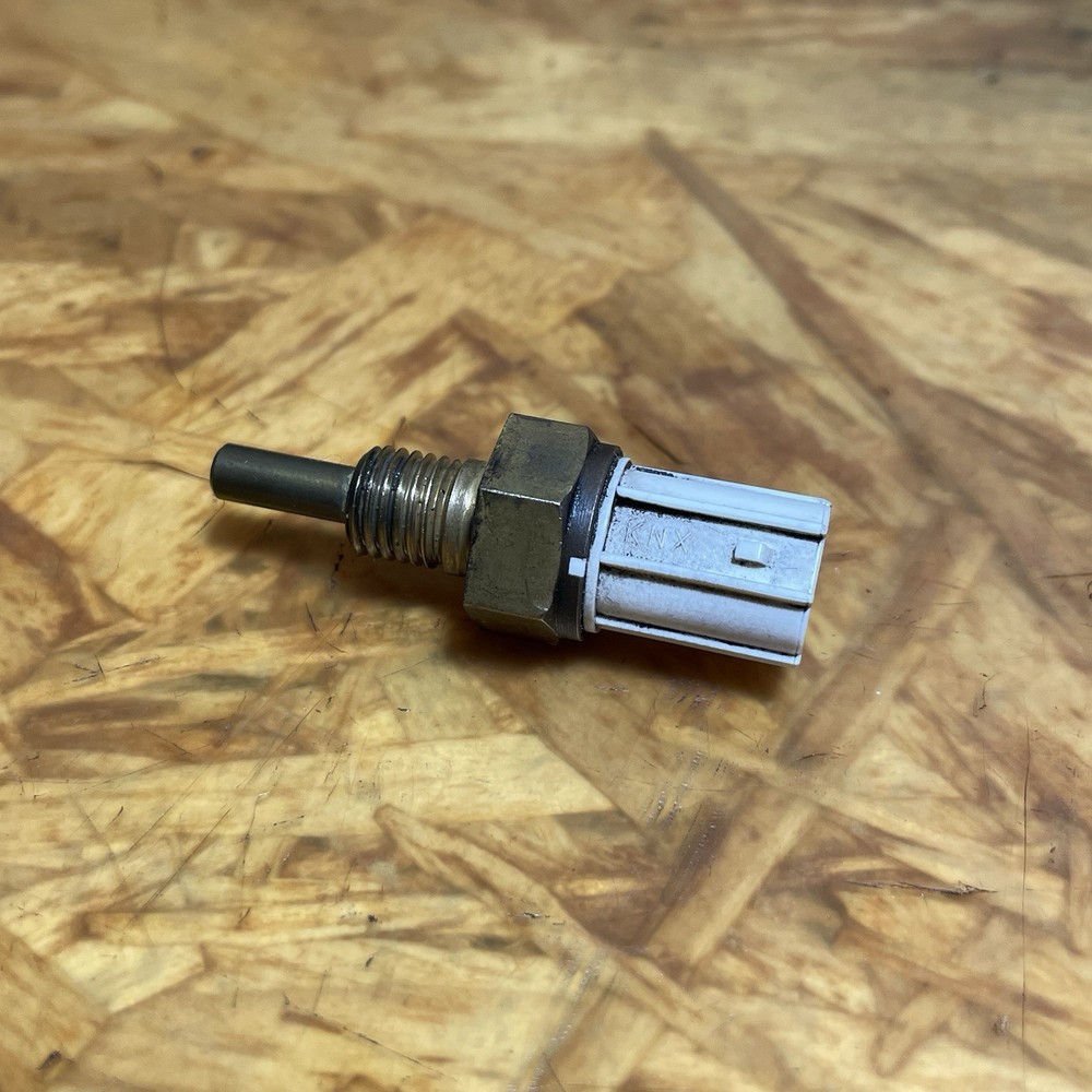 Kawasaki KLE 650 Versys Water Temperature Sensor 2010 - 2014