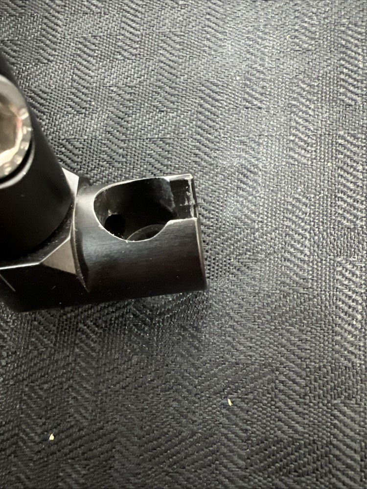 Bee Stinger Standard Side Bar Mount - Black