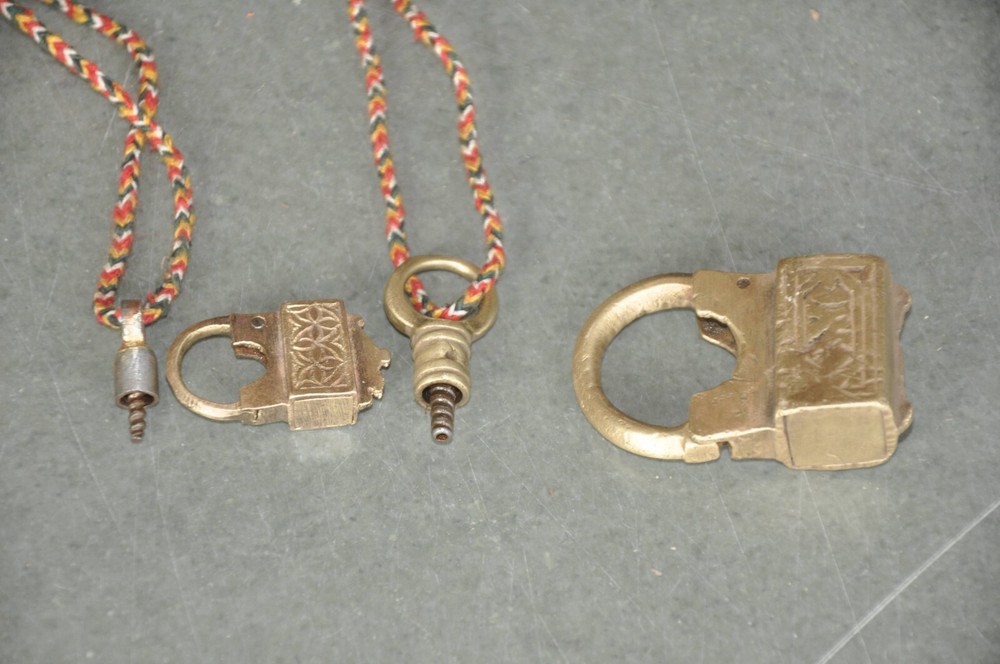 2 Pc Vintage Brass Engraved Handcrafted Different Shape Screw Padlocks