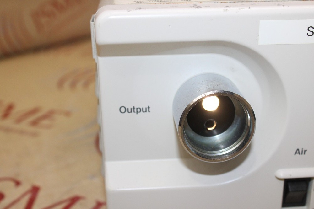 Olympus CLK-4 Halogen Light Source