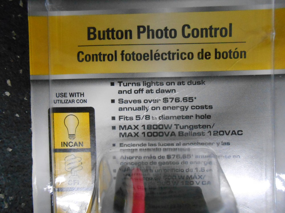 DEFIANT BUTTON PHOTO CONTROL 340 851