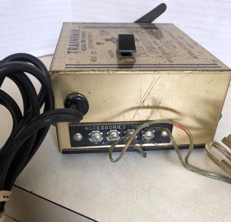 MRC Trainpack H O Gauge Train Hobby Control Transformer Model 100 - NOT Tested