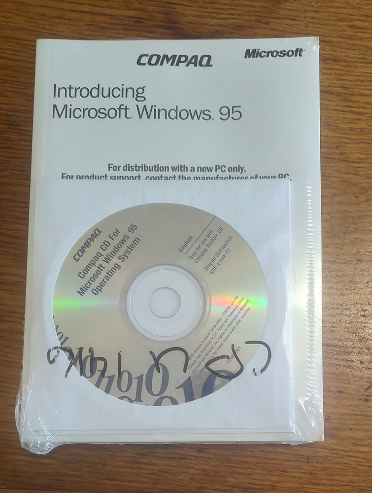 Microsoft Windows 95 for Distribution Compaq PC - NEW SEALED