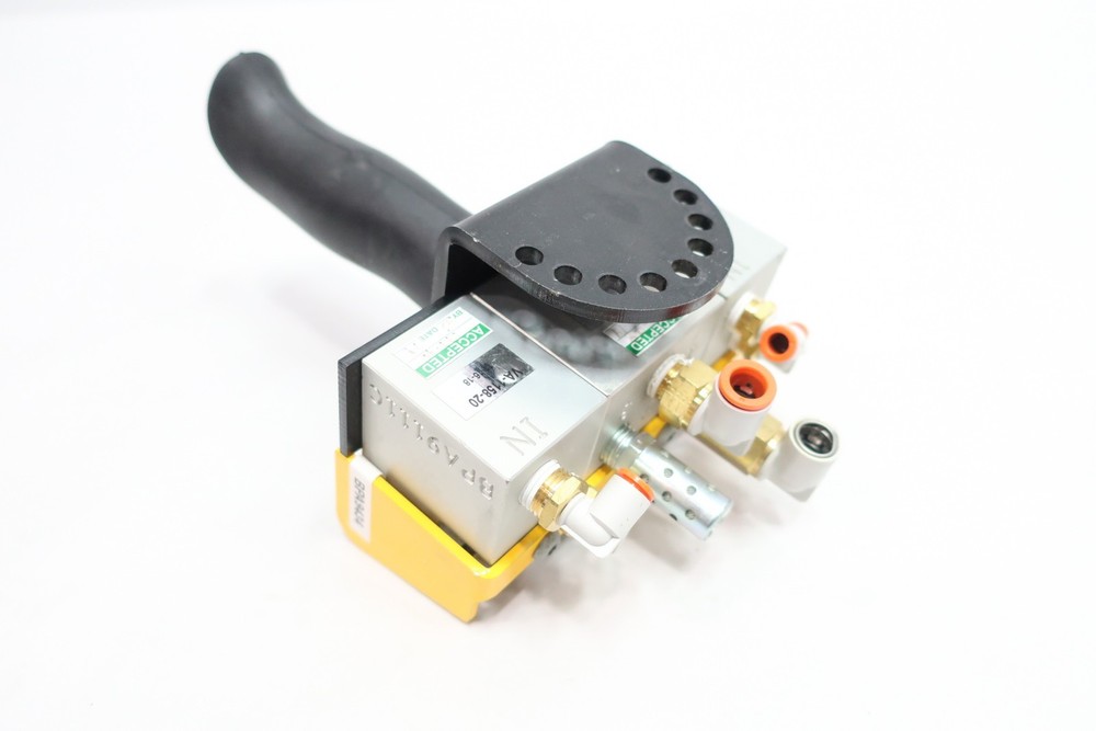 Knight BPA9111C Pneumatic 4 Button Pendant Control Handle