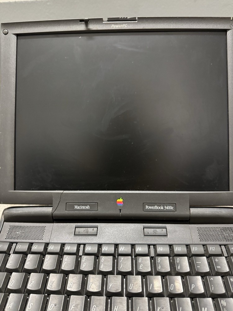 Apple Macintosh PowerBook 3400 Series