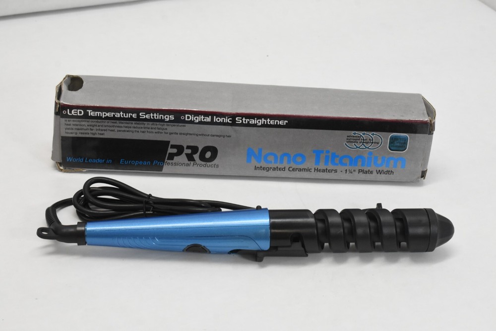 Nano Titanium Plate LED Temperature Settings Digital Ionic Straightener 1-1/4"