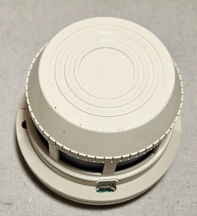 System Sensor 2451 Smoke Det.