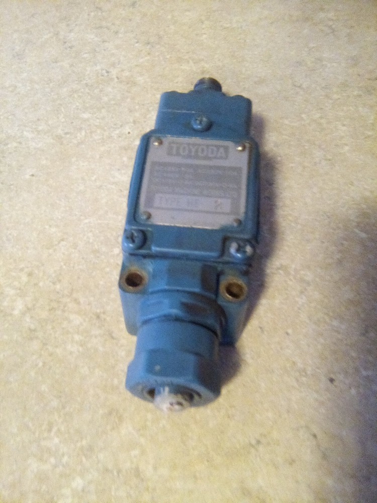 Toyoda HE-2 Limit Switch