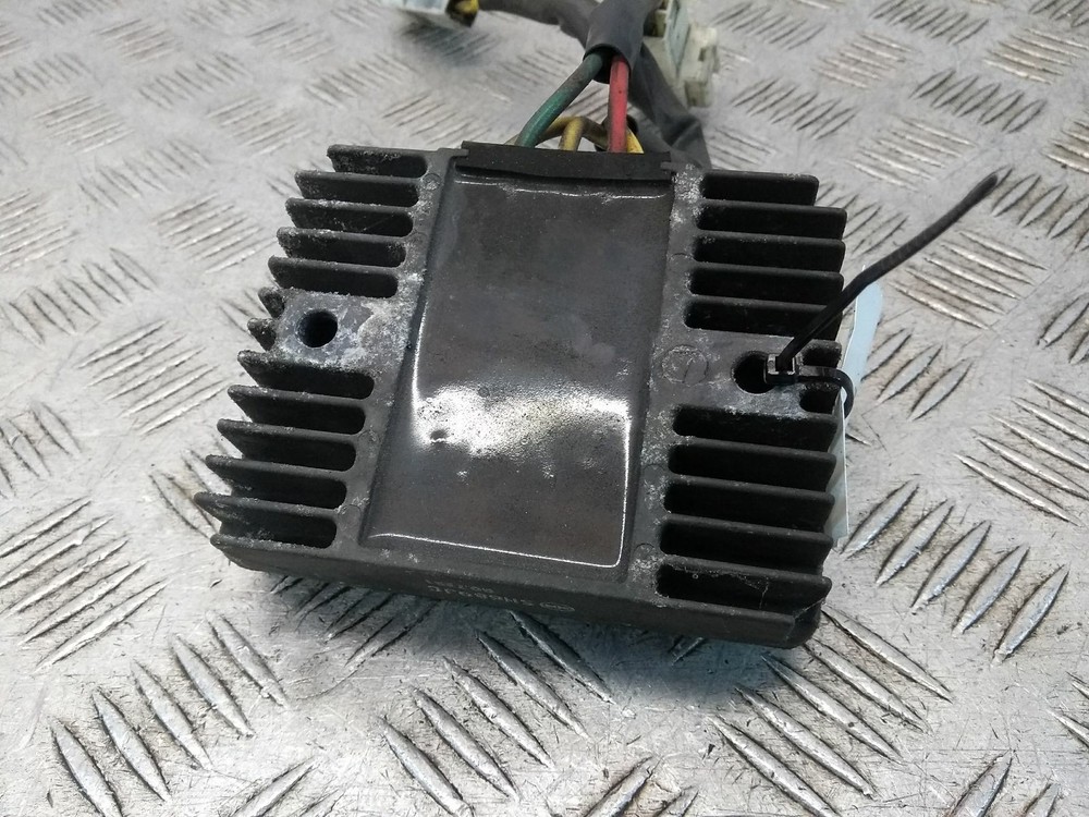 2011 PIAGGIO MP3 300 LT RECTIFIER REGULATOR