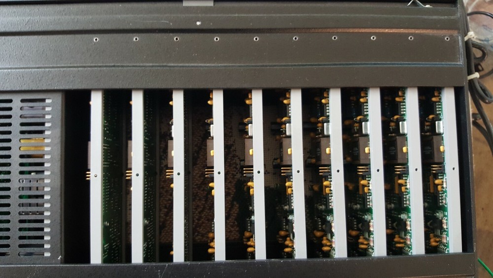 Ward-Beck Systems 8200 Rackmount frame with Power supply with 10 x 8203 module