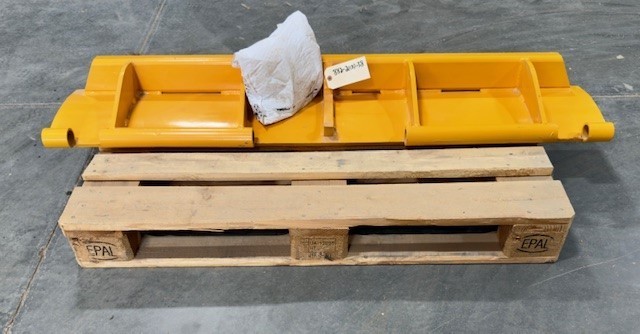 Bandit Chipper 2460 Gate - Part # 882-2100-38