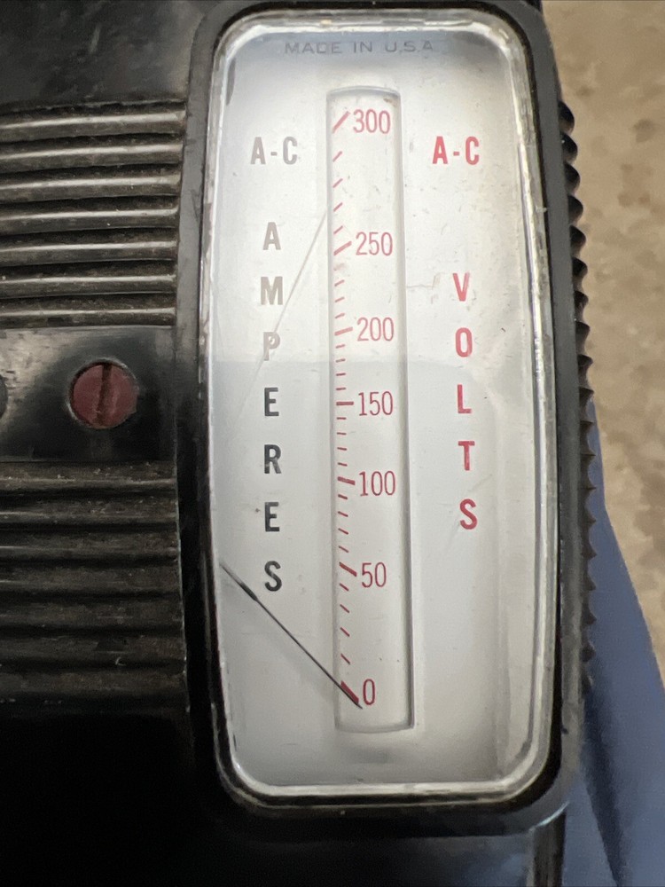 Vintage GE Bakelite AC Ampmeter With Lesther Case
