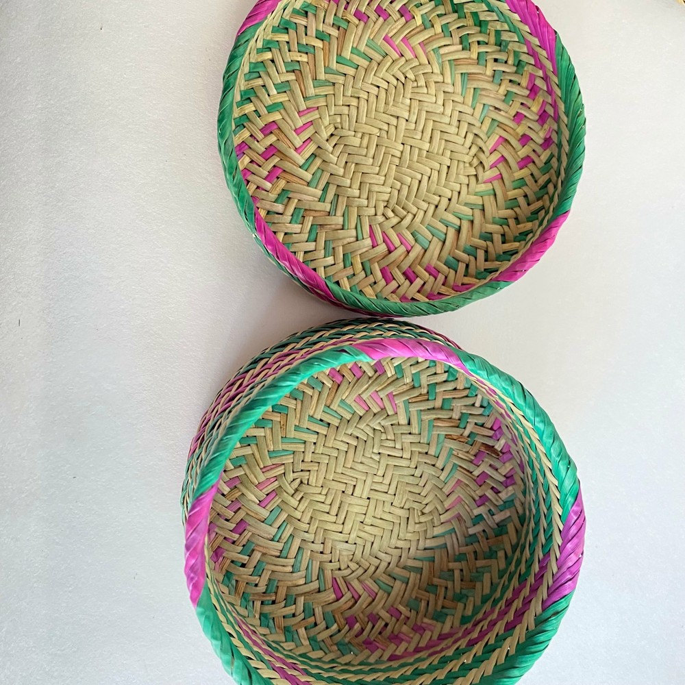 Small hand woven basket with Lid