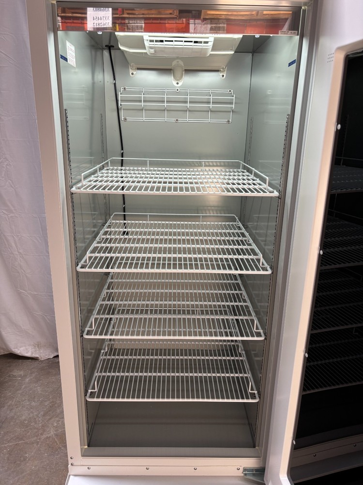 PHCBI +4C Lab Fridge MPR-722-PA