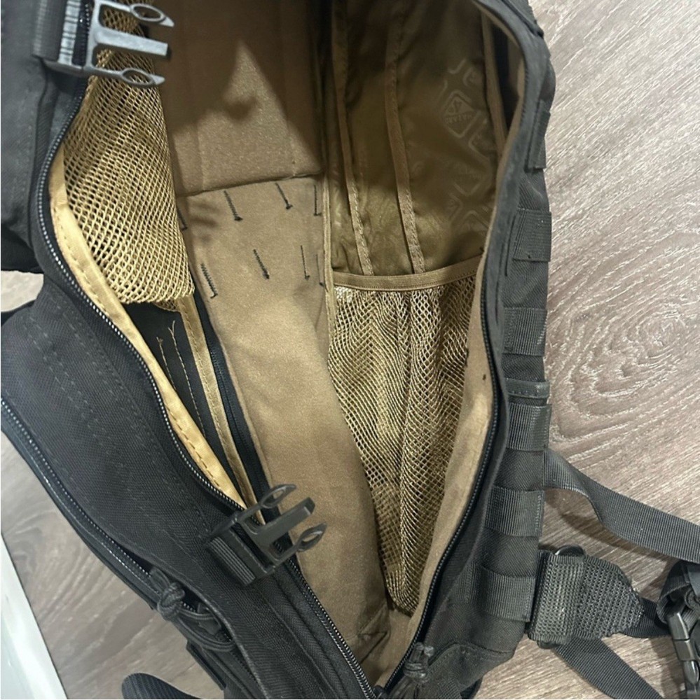 Camelbak Black mens backpack