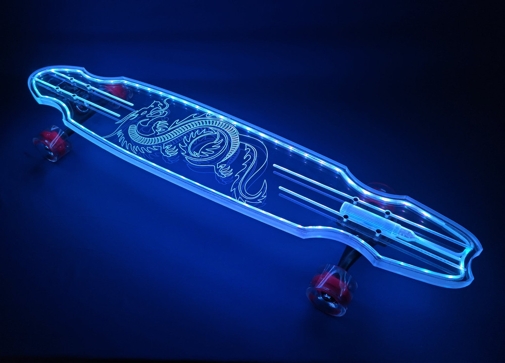Dragon Skateboard