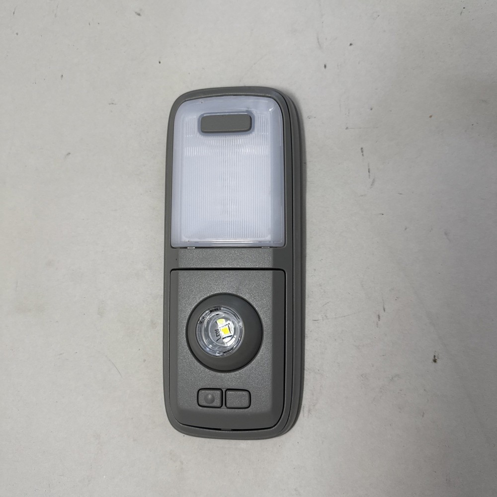 Volvo VNL Interior Sleeper Cab Overhead Dome Light OEM 22969738