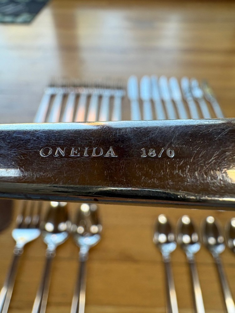 Vintage Oneida ATTALIA Pattern 35-Pc Flatware Set Stainless 18/0 Replacement