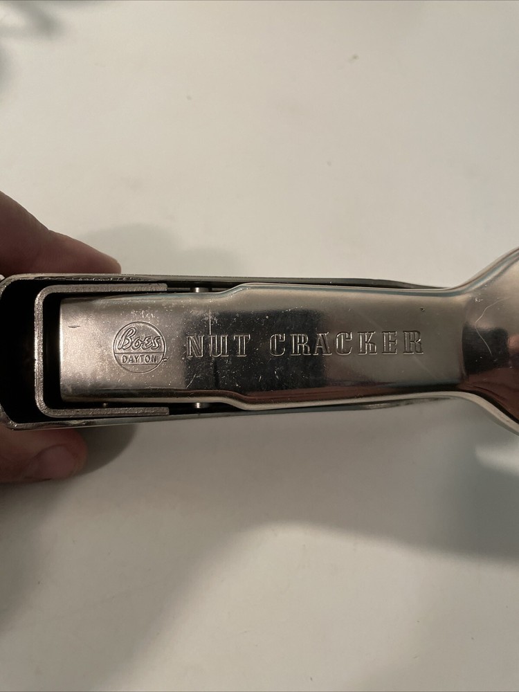 Vintage Boes Dayton Adjustable Nut Cracker With Original Box