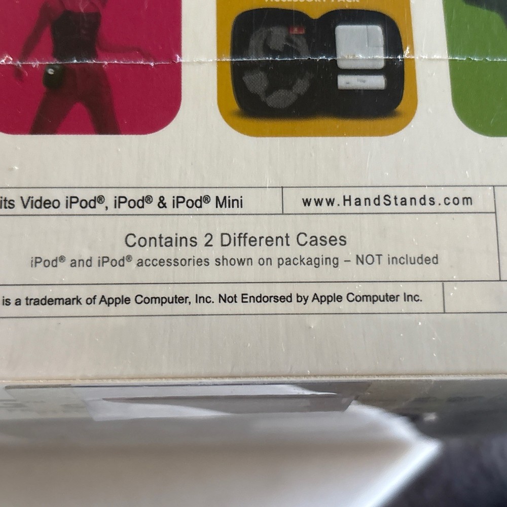 NOS iSnug Ipod And Accessory Cases