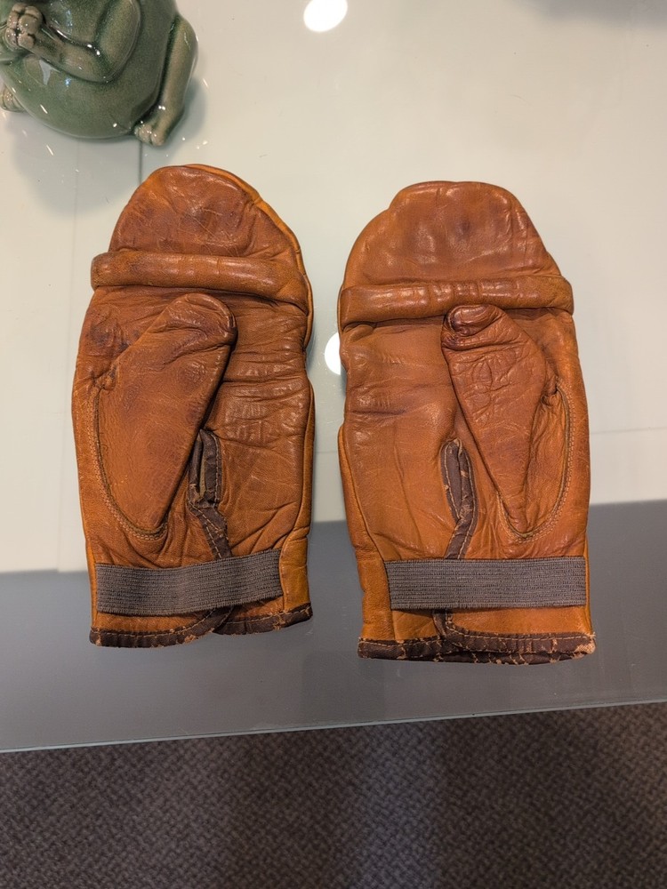 Vintage Everlast Leather Training Gloves - NAAA