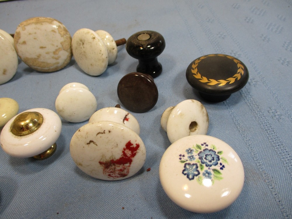 23 Porcelain Knobs / Pulls - Antique & Vintage - Nice, Worn, Used Condition