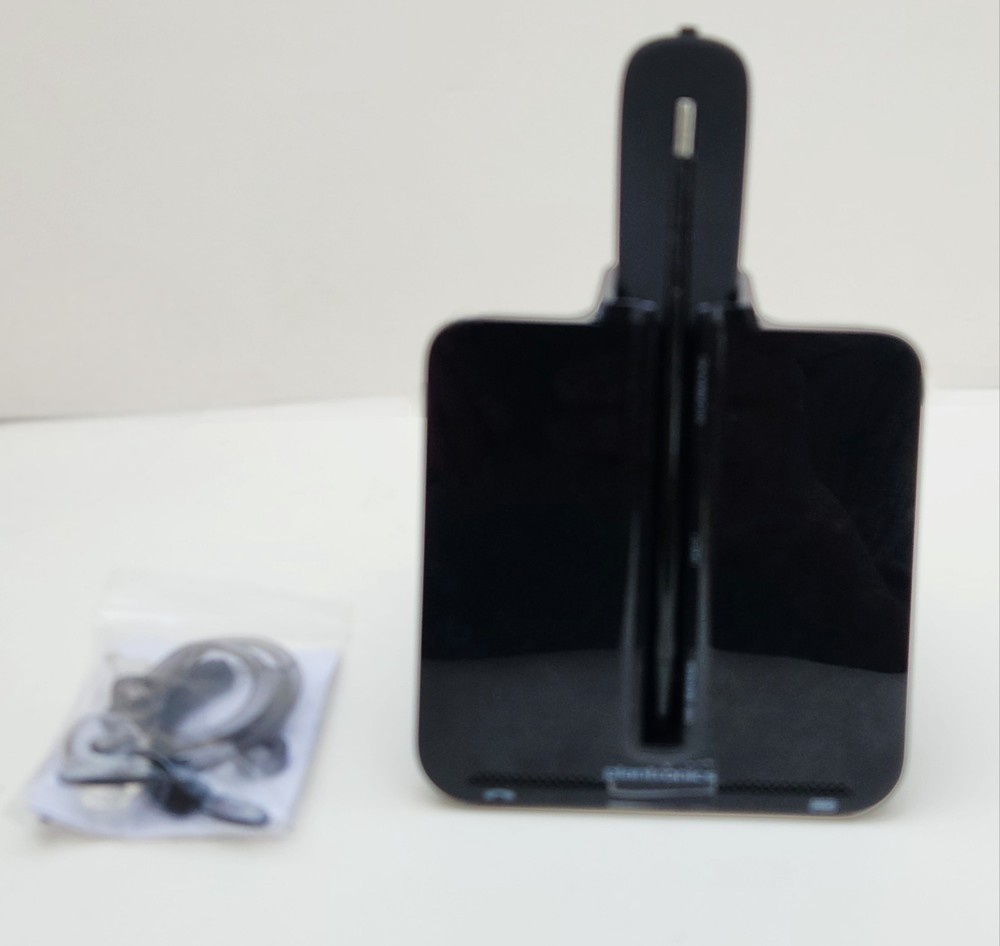 Plantronics Poly CS540 DECT Wireless Office Customer Service Over-Ear Headset