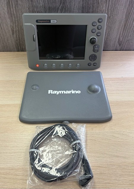 Raymarine C80 Multifunction Display Chartplotter | SM Reconditioned | 180 DAY...