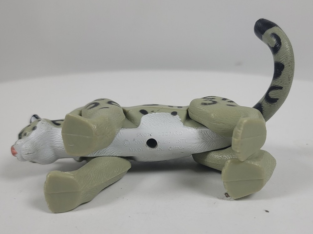 K & M International Snow Leopard Poseable Toy 2002
