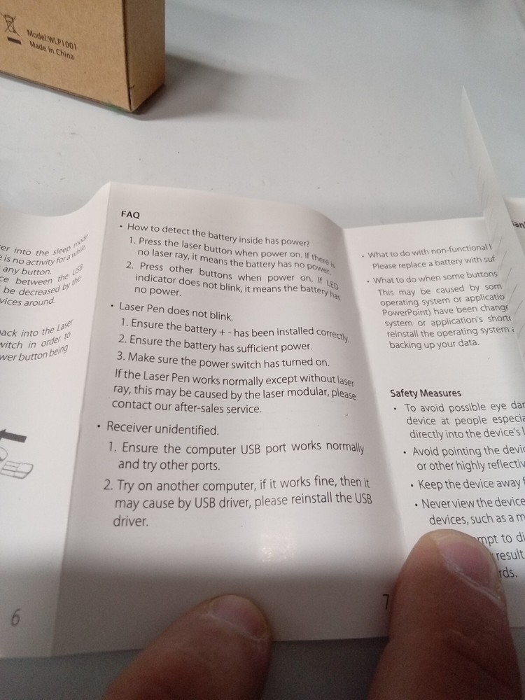 ELEKETE WIRELESS PRESENTER WITH LEASER POINTER PRESENTATION CLICKER,330FT