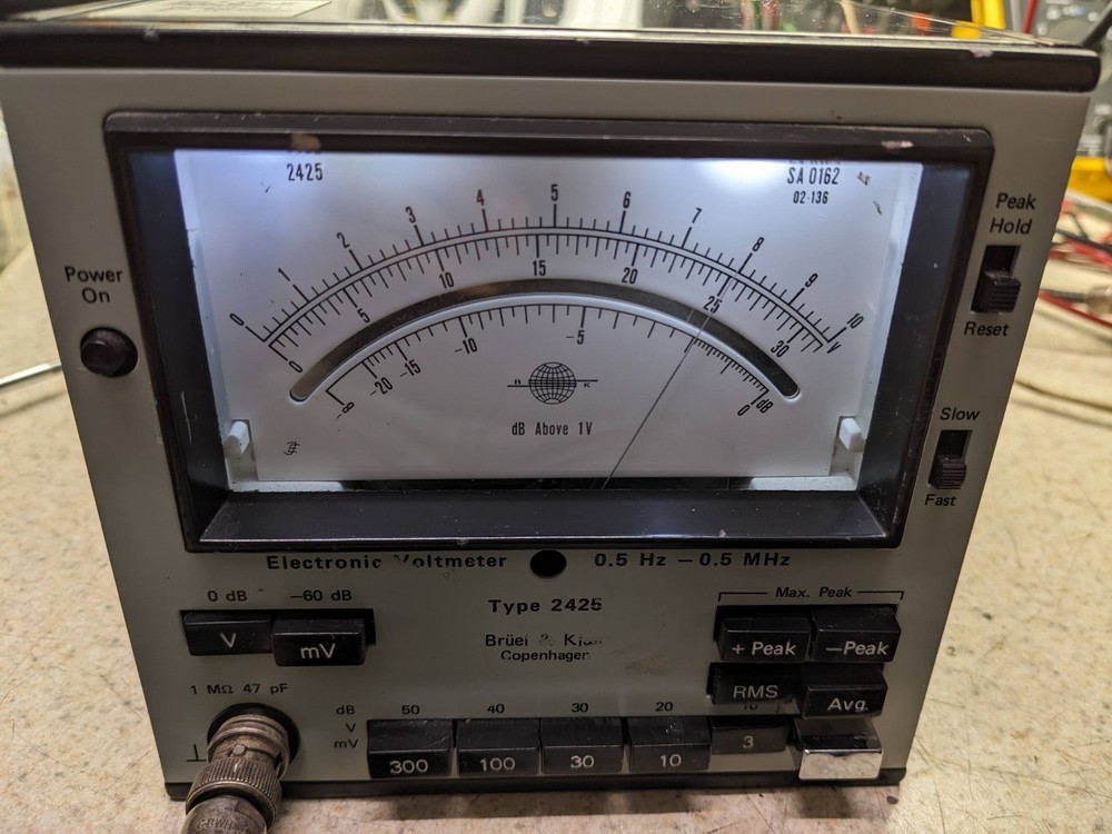 Bruel & Kjaer B&K Model 2425 Electronic Voltmeter